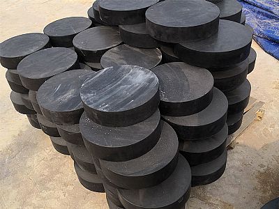 高明区板式橡胶支座由若干层橡胶片与薄钢板经加压硫化